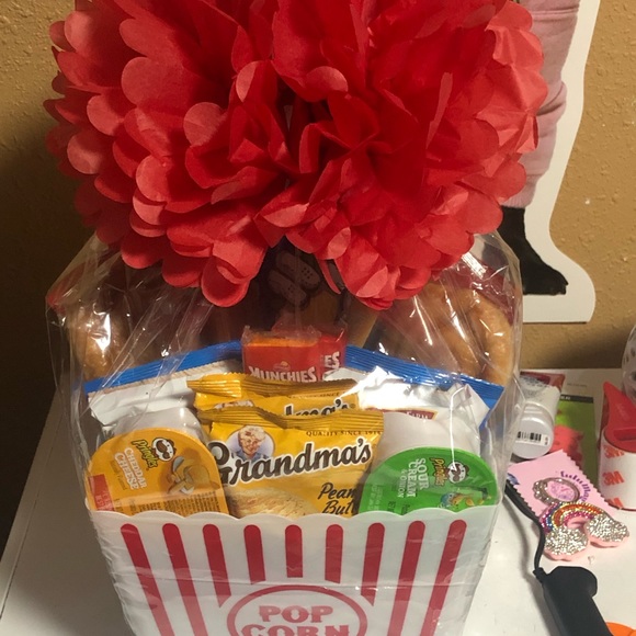 Snack basket - Picture 2 of 2